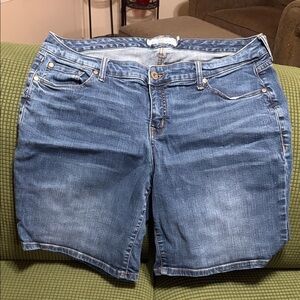 torrid Medium Blue Denim Jean Shorts